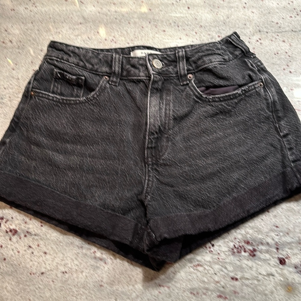 Women’s PAC Sun shorts size 25